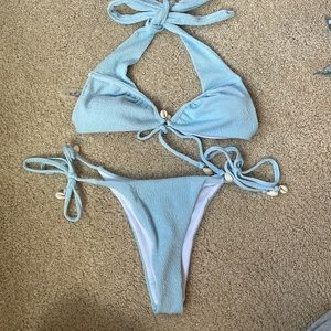 Cute swimsuit in the size small